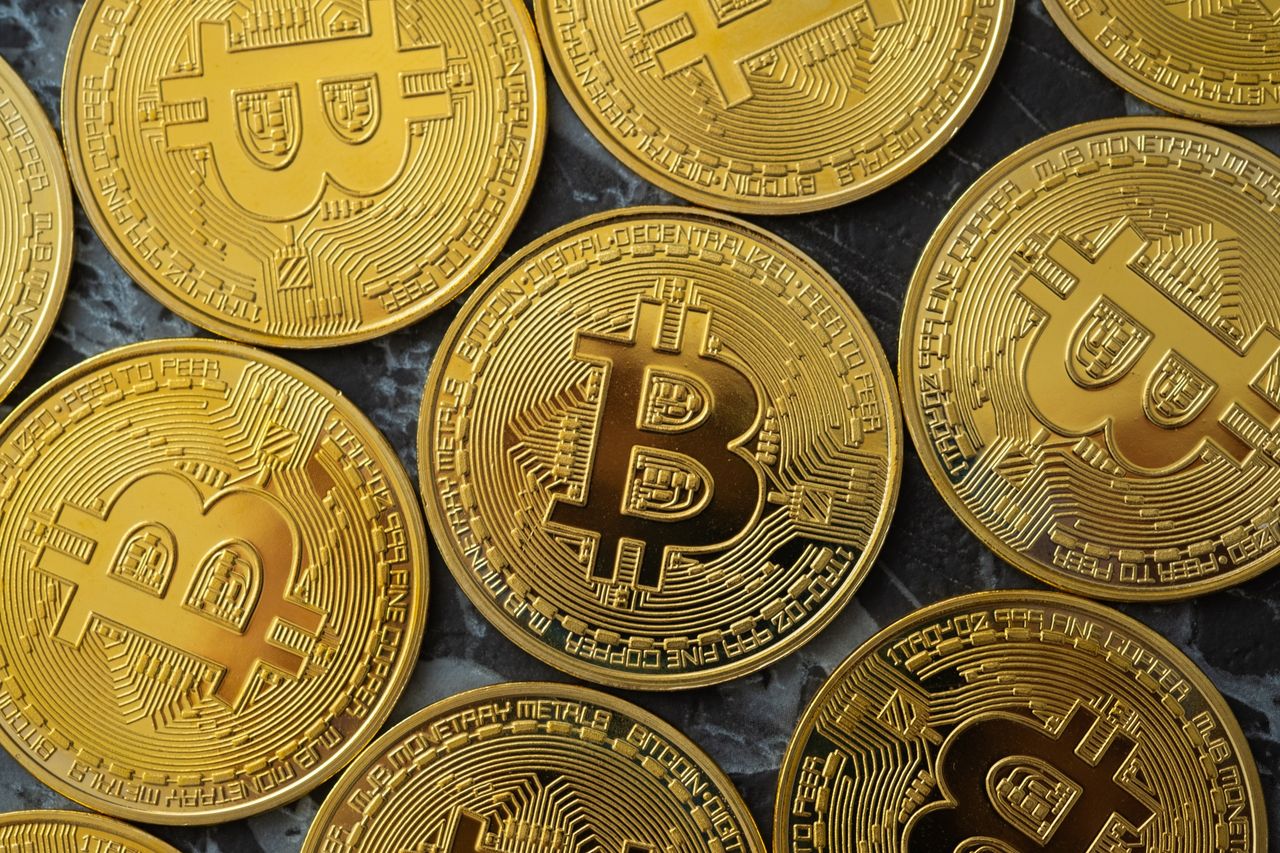 【2025年展望】仮想通貨は法定通貨になるのか？トランプ政権の動向から読み解く未来